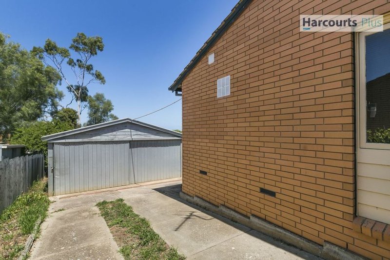 Photo - 16 Narvik Crescent, Hackham West SA 5163 - Image 10