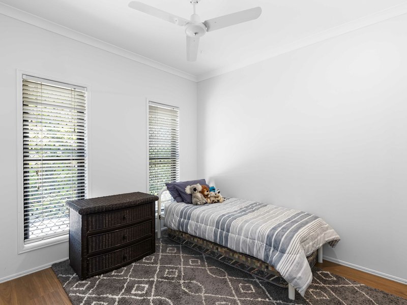 Photo - 16 Nebo Street, Caloundra West QLD 4551 - Image 14