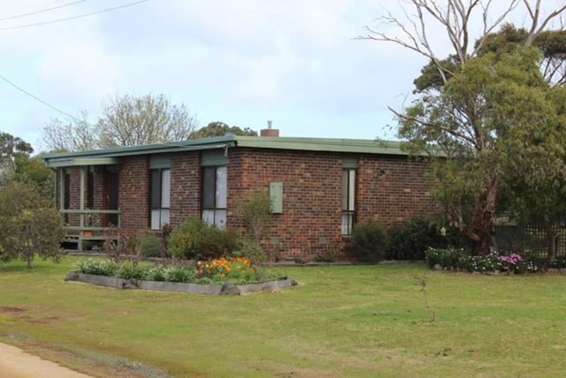 16 Nelson Street, Port Albert VIC 3971