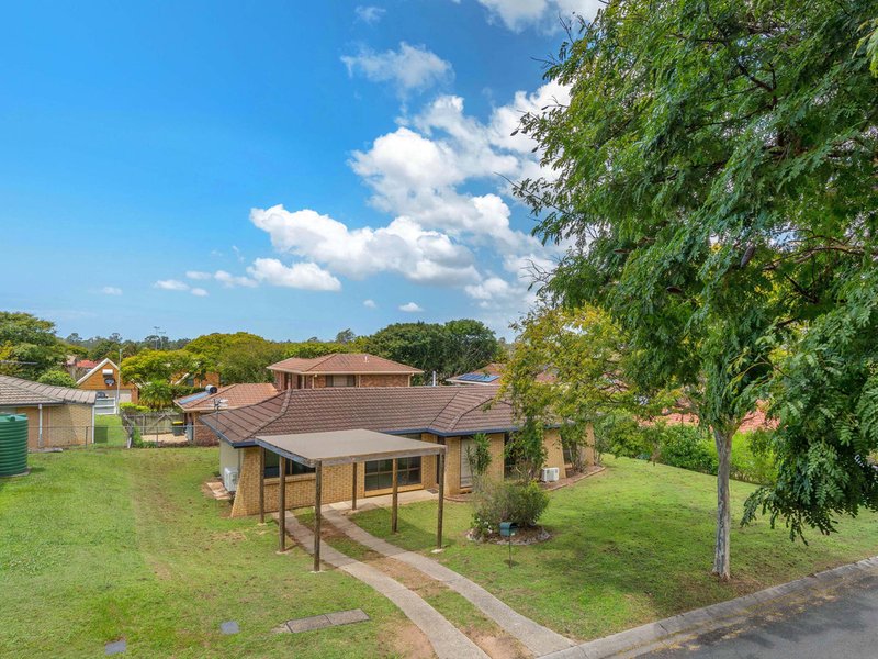 Photo - 16 Nemira Street, Carseldine QLD 4034 - Image 2