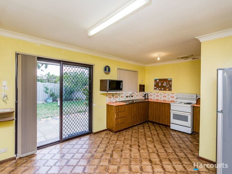 Photo - 16 Neon Court, Heathridge WA 6027 - Image 4