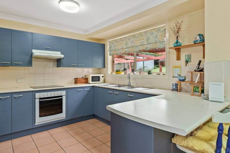 Photo - 16 Nita Place, Bomaderry NSW 2541 - Image 3