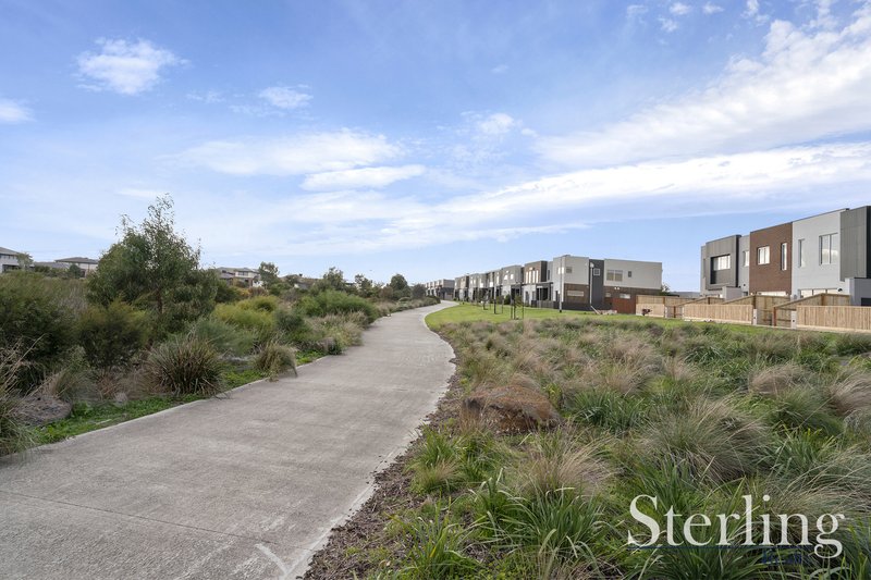 Photo - 16 Nolita Walk, Point Cook VIC 3030 - Image 10