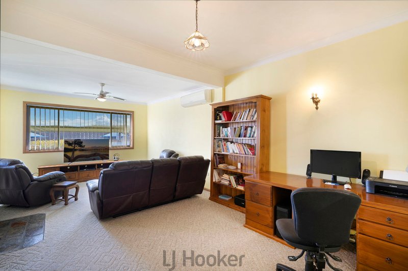 Photo - 16 Nott Street, Warners Bay NSW 2282 - Image 9