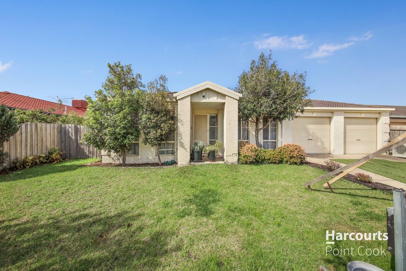 16 Nunn Avenue, Truganina VIC 3029