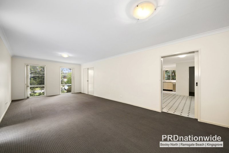 Photo - 16 Oak Street, Lugarno NSW 2210 - Image 2