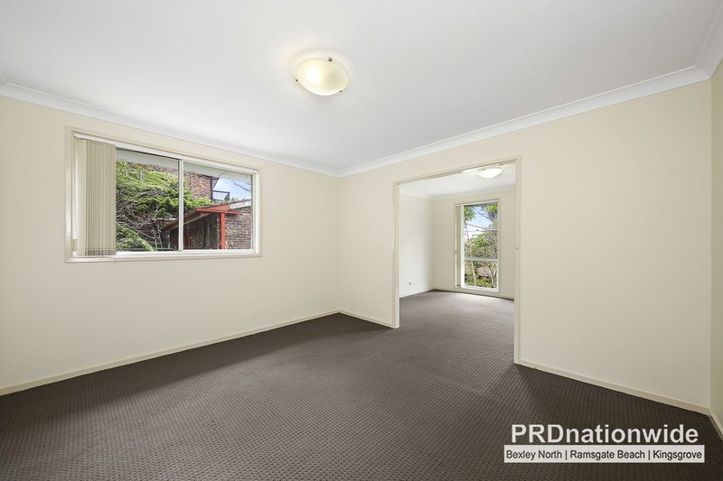 Photo - 16 Oak Street, Lugarno NSW 2210 - Image 4