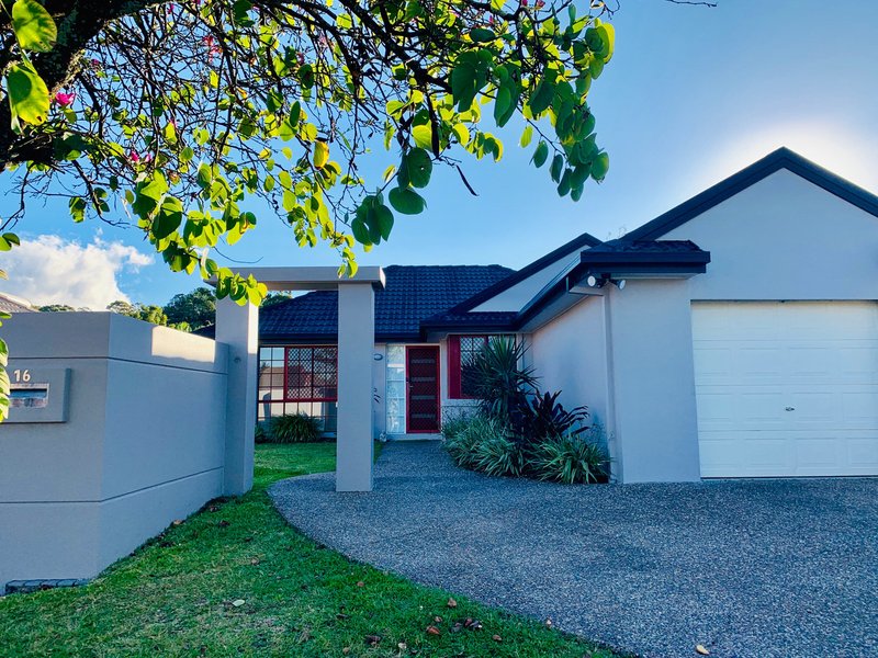 16 Oasis Crescent, Elanora QLD 4221