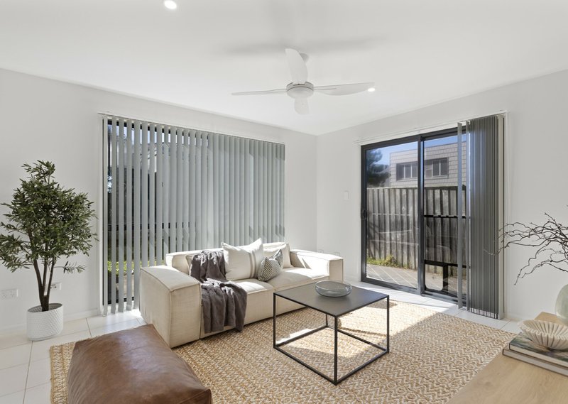 Photo - 1/6 Ocean Drive, Wallabi Point NSW 2430 - Image 6