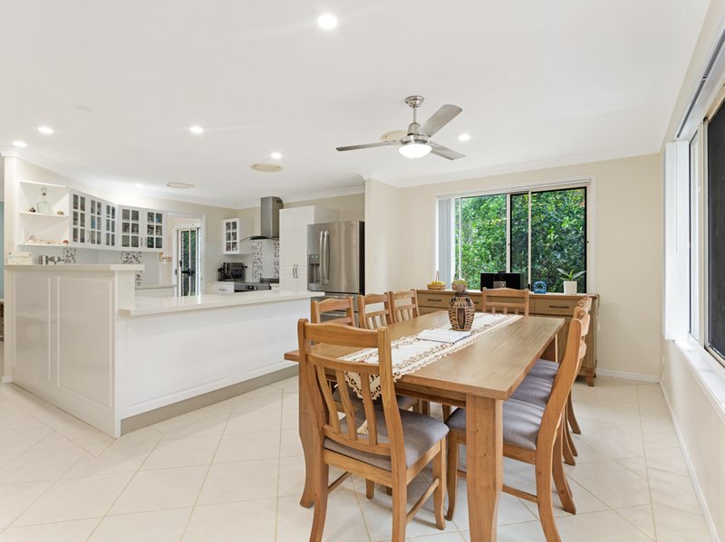 Photo - 16 Ocean Park Drive, Dundowran Beach QLD 4655 - Image 15