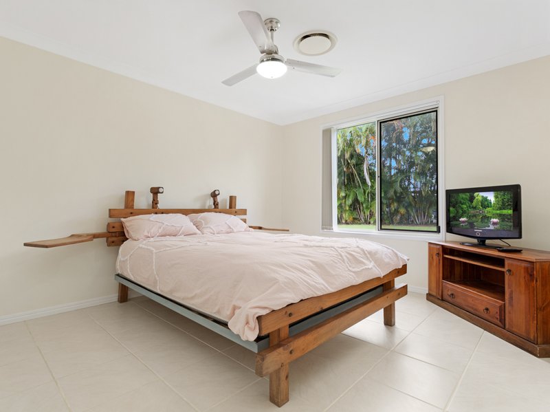 Photo - 16 Ocean Park Drive, Dundowran Beach QLD 4655 - Image 19