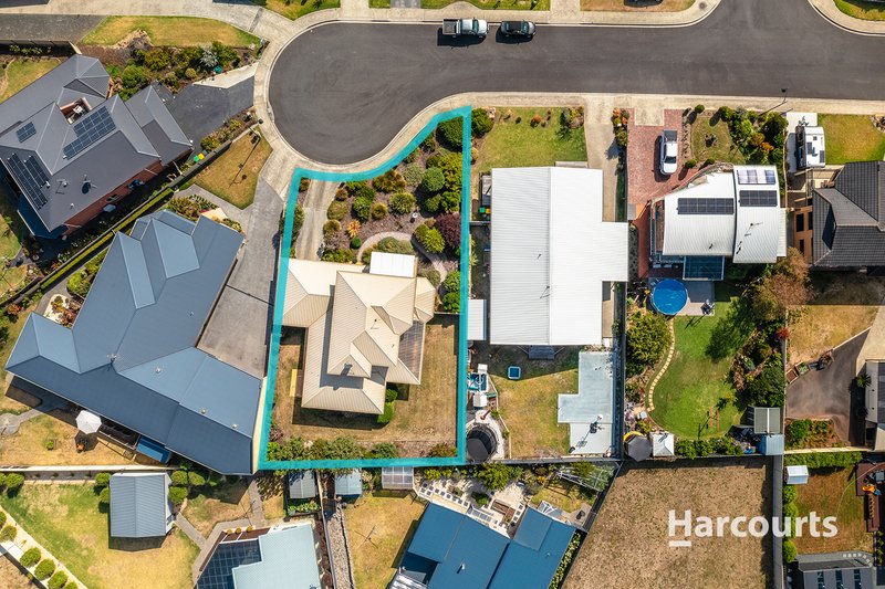 Photo - 16 Oceanside Boulevard, Sulphur Creek TAS 7316 - Image 15