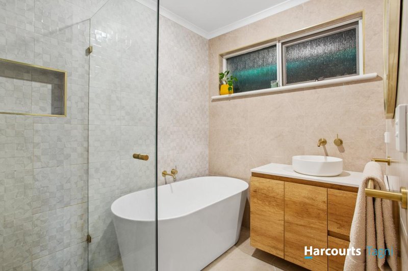 Photo - 16 Opie Street, Aberfoyle Park SA 5159 - Image 10