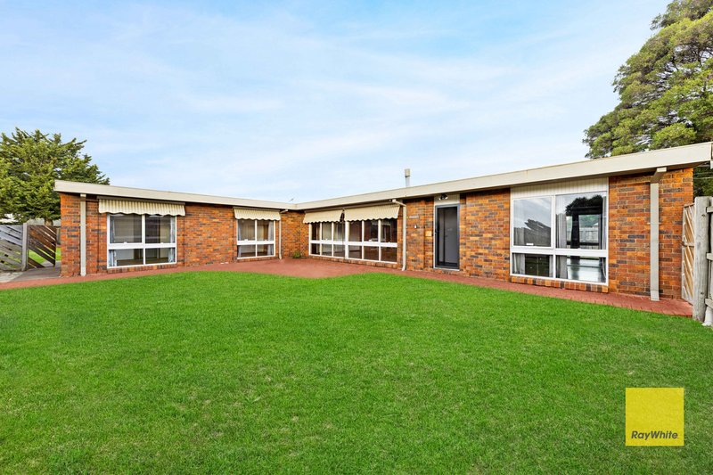 Photo - 16 Oppy Crescent, Hoppers Crossing VIC 3029 - Image 15