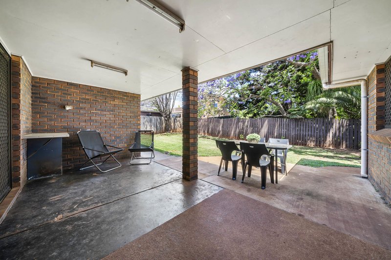 Photo - 16 Orchid Street, Centenary Heights QLD 4350 - Image 19