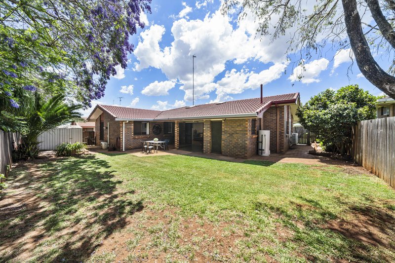 Photo - 16 Orchid Street, Centenary Heights QLD 4350 - Image 21