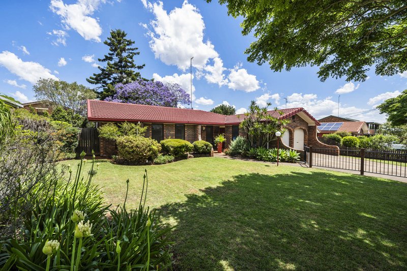 Photo - 16 Orchid Street, Centenary Heights QLD 4350 - Image 22