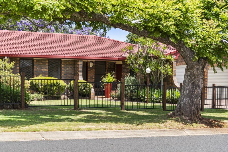 Photo - 16 Orchid Street, Centenary Heights QLD 4350 - Image 24