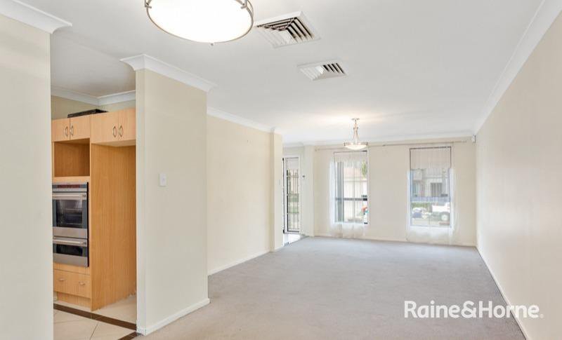 Photo - 16 O'Reilly Way, Rouse Hill NSW 2155 - Image 4