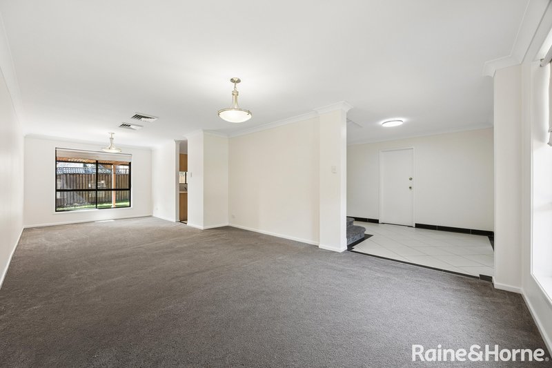 Photo - 16 O'Reilly Way, Rouse Hill NSW 2155 - Image 5