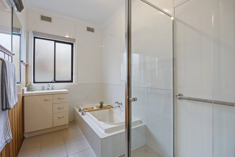 Photo - 16 Orion Street, Sebastopol VIC 3356 - Image 13