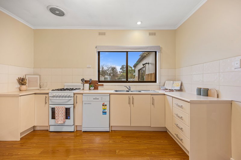 Photo - 16 Orion Street, Sebastopol VIC 3356 - Image 5