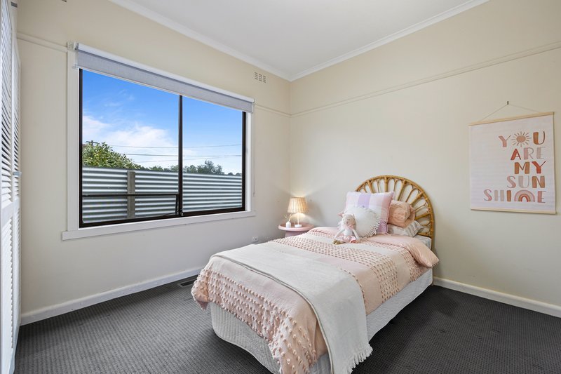 Photo - 16 Orion Street, Sebastopol VIC 3356 - Image 12