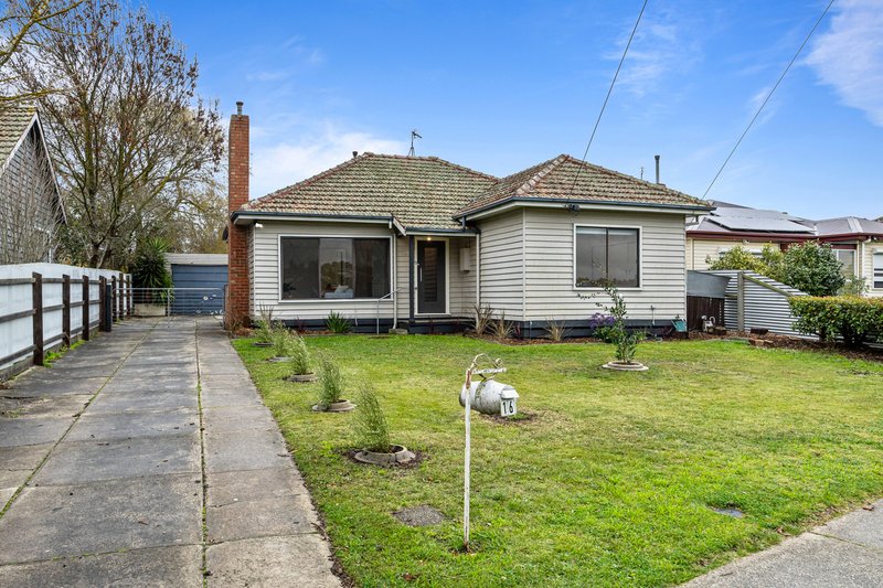 Photo - 16 Orion Street, Sebastopol VIC 3356 - Image 17