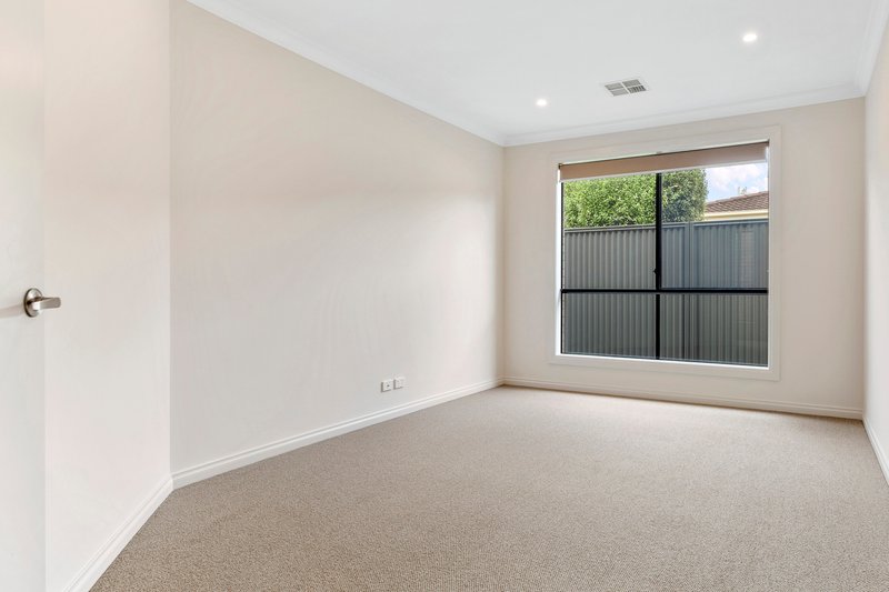 Photo - 16 Ormond Ave , Daw Park SA 5041 - Image 8