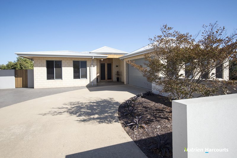 Photo - 16 Orr Street, West Beach WA 6450 - Image 3