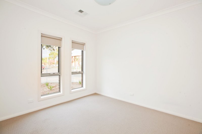 Photo - 16 Osborne Street, Albert Park SA 5014 - Image 2