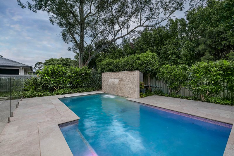 Photo - 16 Outlook Crescent, Bridgeman Downs QLD 4035 - Image 18