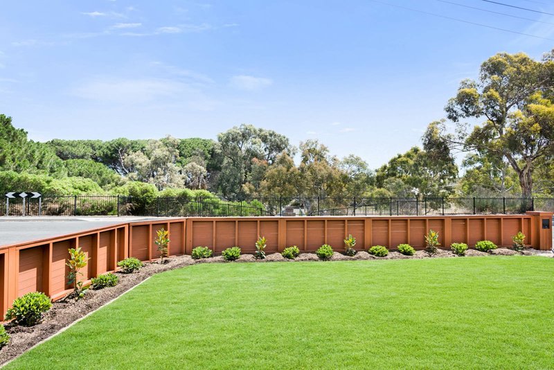 Photo - 16 Oval Road, Victor Harbor SA 5211 - Image 18