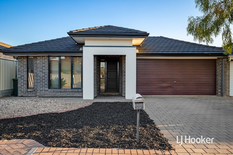 16 Overlander Way, Smithfield SA 5114