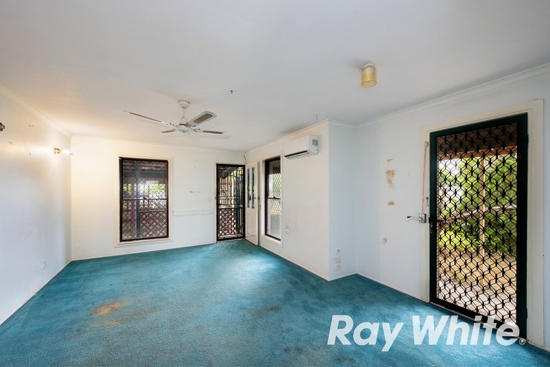 Photo - 16 Overton Court, Crestmead QLD 4132 - Image 3