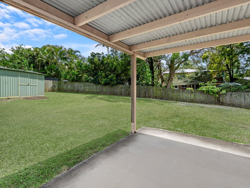 Photo - 16 Owarra Avenue East , Ferny Hills QLD 4055 - Image 6