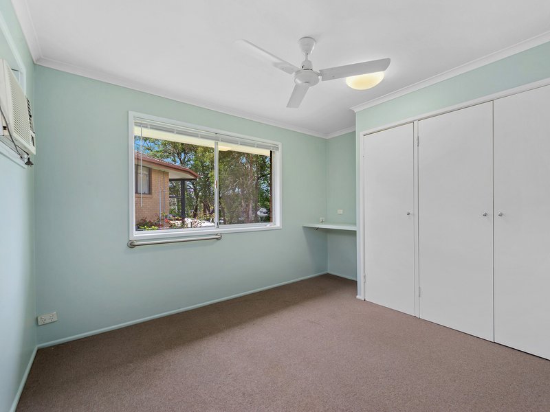 Photo - 16 Owarra Avenue East , Ferny Hills QLD 4055 - Image 11