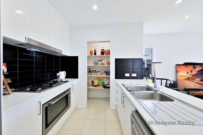 Photo - 16 Oystercatcher Street, Woodgate QLD 4660 - Image 8