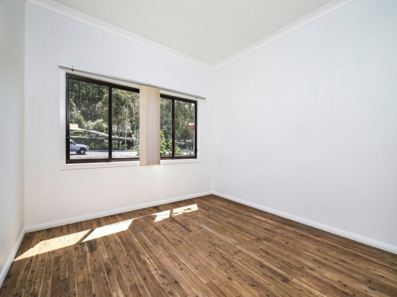 Photo - 16 Pacific Highway, Ourimbah NSW 2258 - Image 6