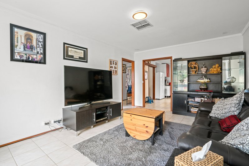 Photo - 16 Panorama Drive, Kelmscott WA 6111 - Image 4