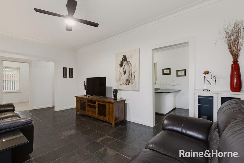 Photo - 16 Pape Crescent, Netley SA 5037 - Image 4