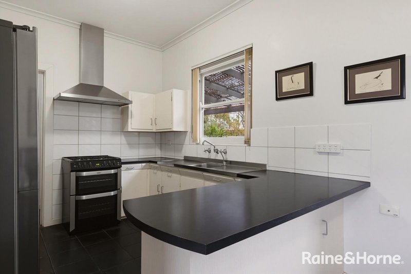 Photo - 16 Pape Crescent, Netley SA 5037 - Image 5