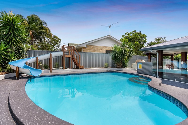 Photo - 16 Paradise Court, Clontarf QLD 4019 - Image 16