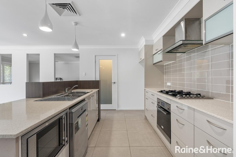 Photo - 16 Park View Parade, Mollymook Beach NSW 2539 - Image 4