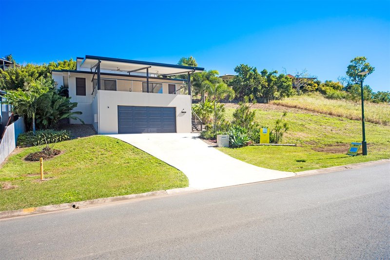 16 Parker Road, Cannonvale QLD 4802