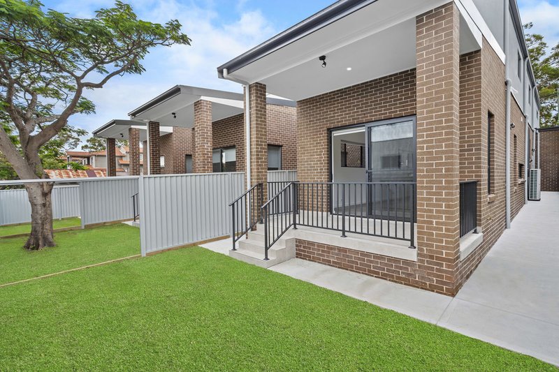 Photo - 16 Parkes Street, Guildford NSW 2161 - Image 10