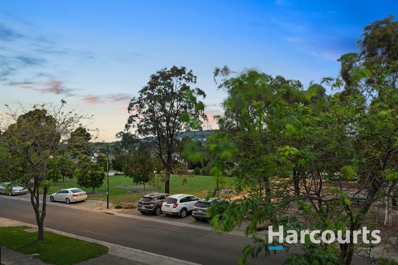 Photo - 16 Parklane Way, Rowville VIC 3178 - Image 16