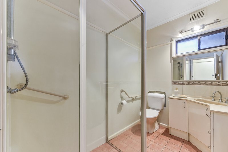 Photo - 16 Parkmore Road, Forest Hill VIC 3131 - Image 8