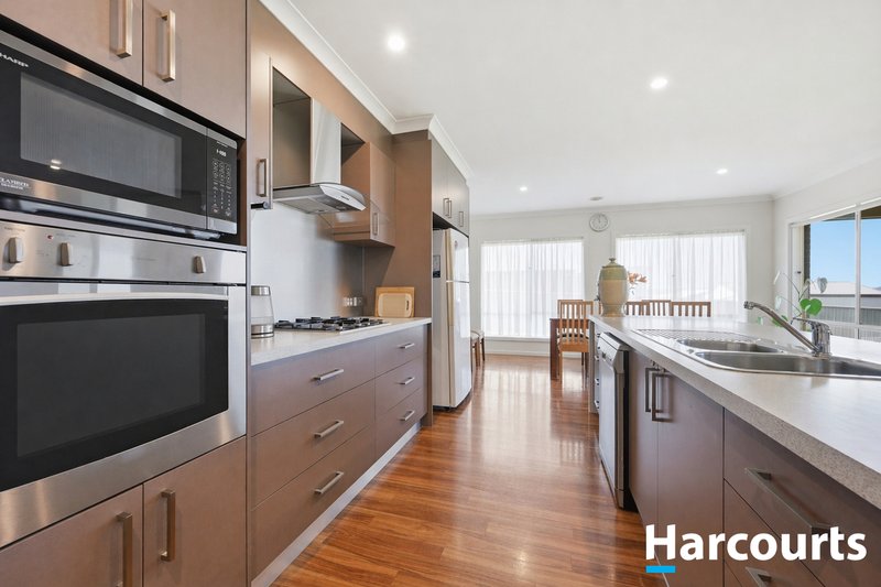 Photo - 16 Parkside Close, Leongatha VIC 3953 - Image 12