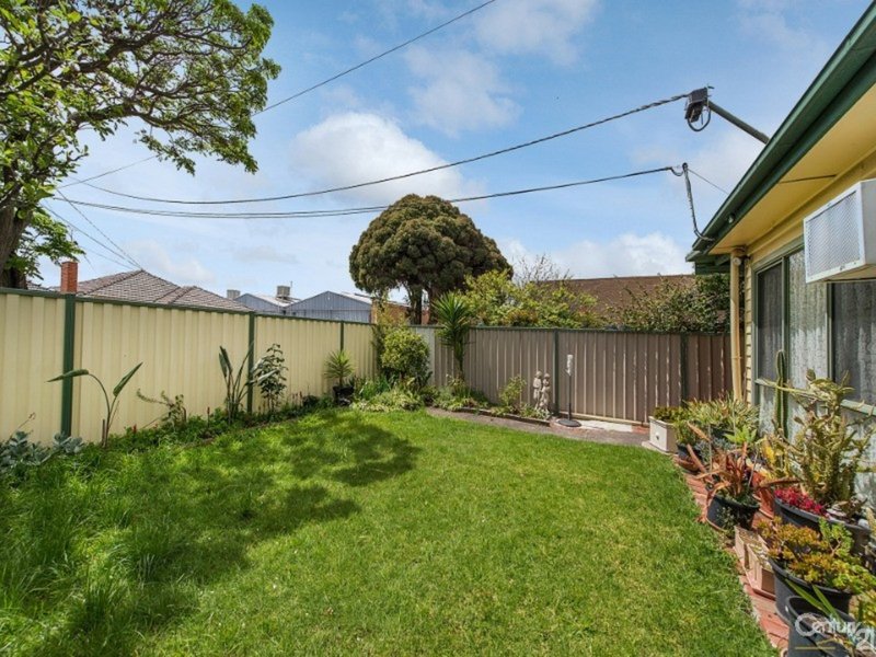 Photo - 1/6 Parsons Street, Clayton South VIC 3169 - Image 8